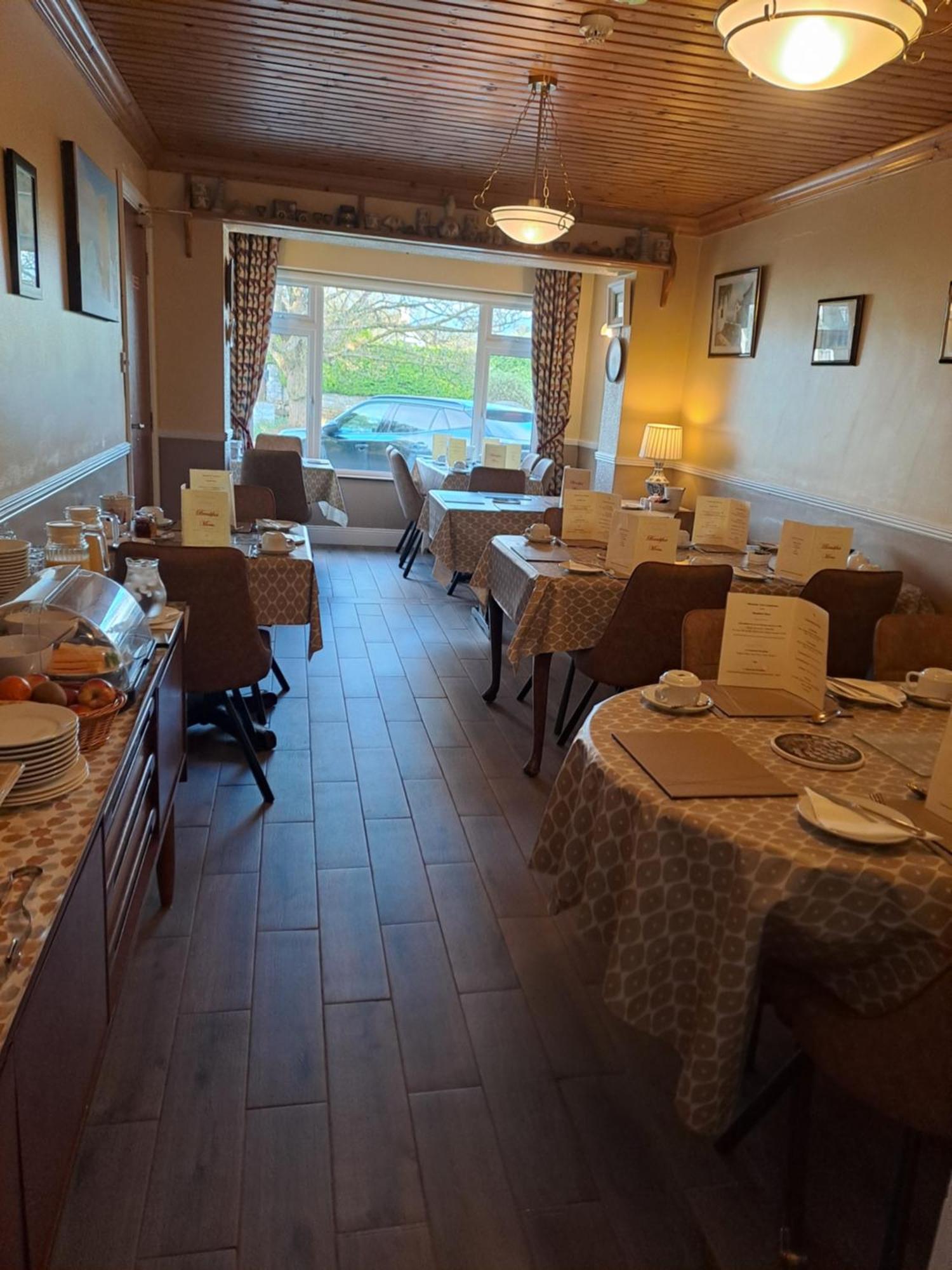 Mountain View Guesthouse Оугтерард Екстериор снимка