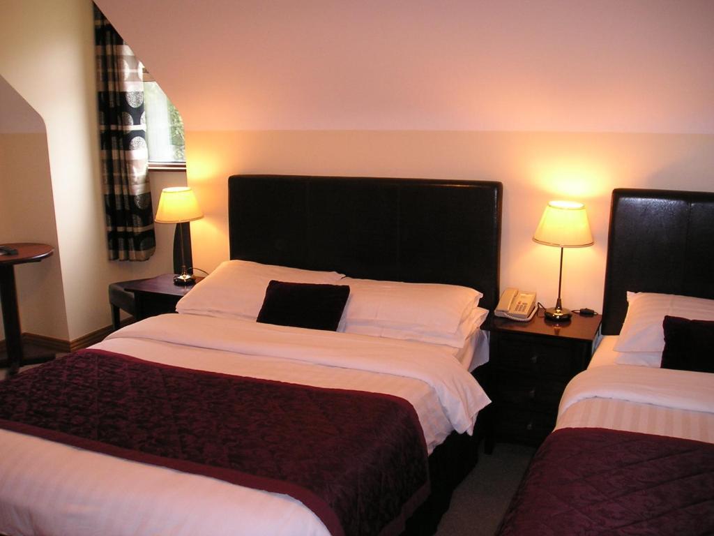 Mountain View Guesthouse Оугтерард Екстериор снимка
