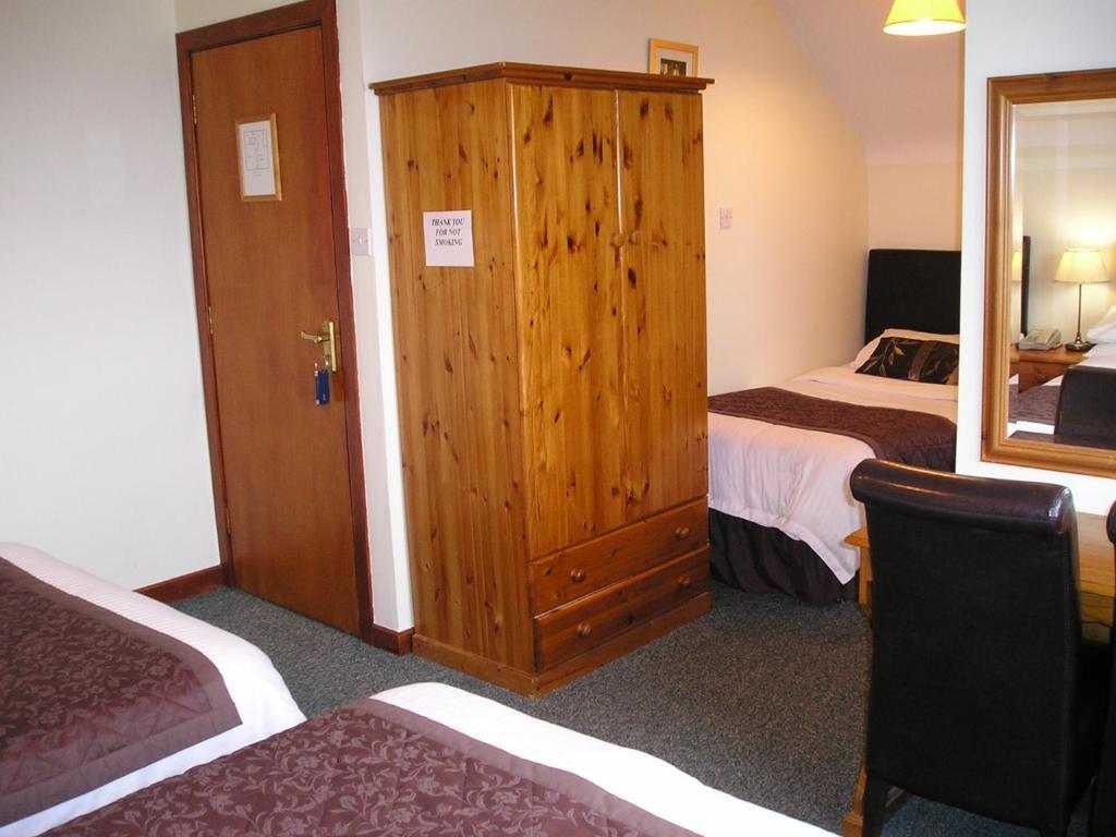 Mountain View Guesthouse Оугтерард Стая снимка